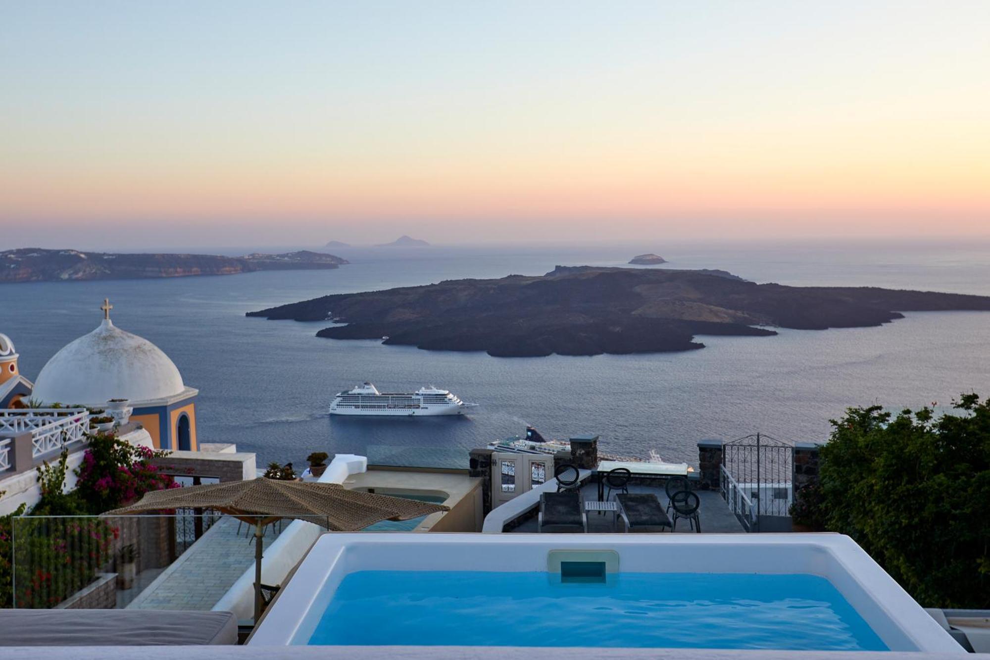 U & Me Suites Fira  Eksteriør billede